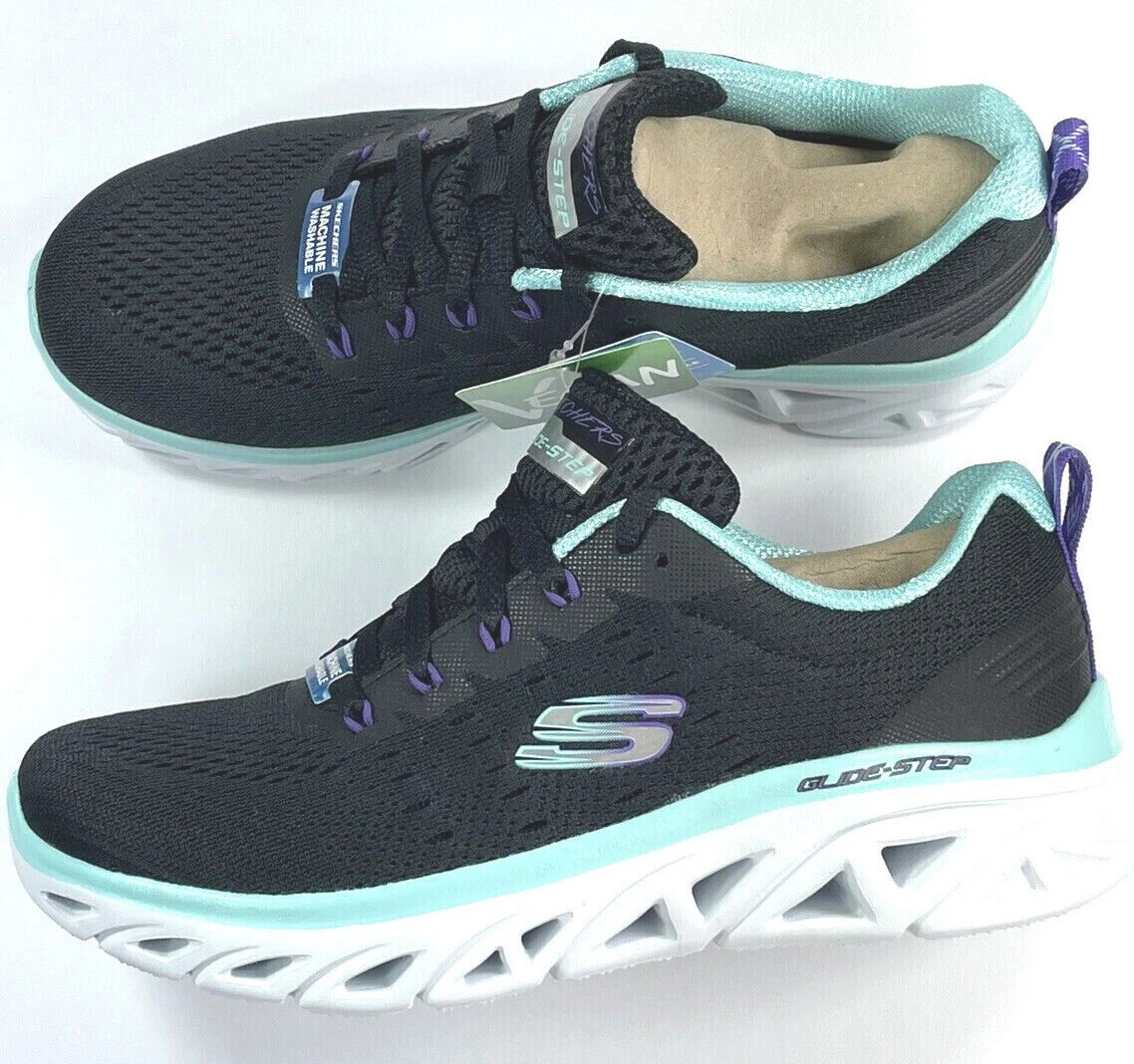 Sport chek skechers 2025