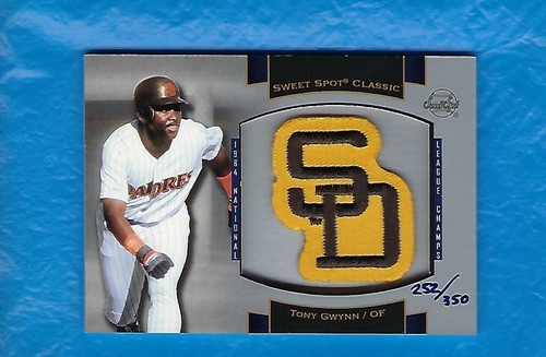 TONY GWYNN 2003 SWEET SPOT CLASSIC LOGO PATCH PADRES #252/300 HOF ! !