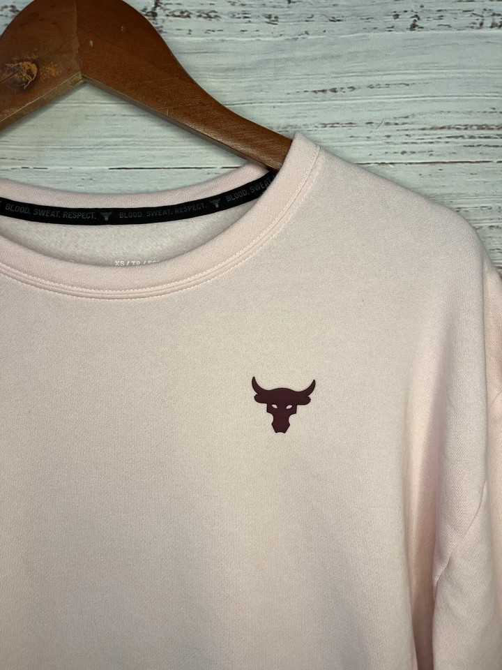 Sudadera Under Armour Talla XS Mujer Blood Sweat Respect Crop Rock Project Rosa Foto 3 de 4