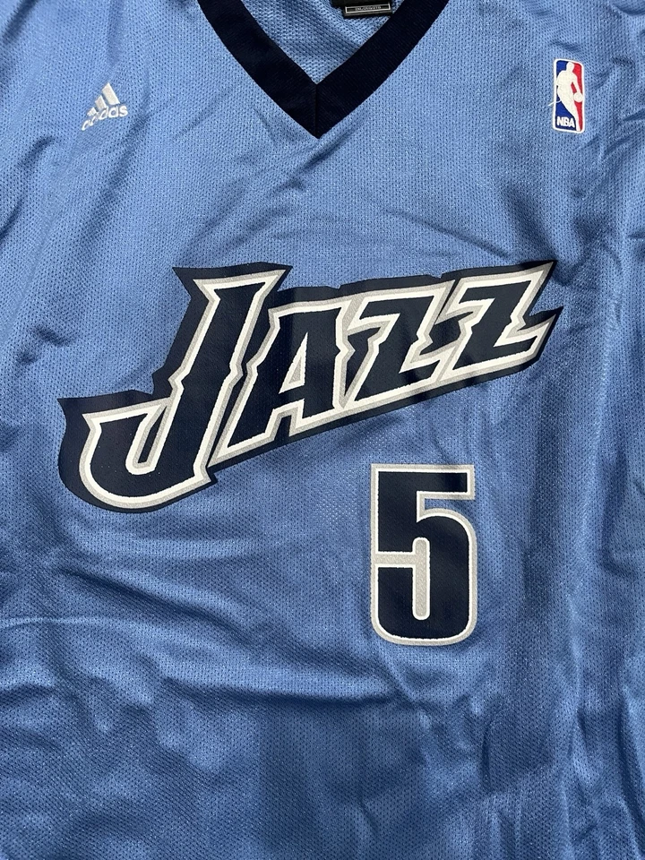 Vintage Utah Jazz Jersey Mens 2XL Blue Carlos Boozer #5 NBA Adidas - Image 3 of 4
