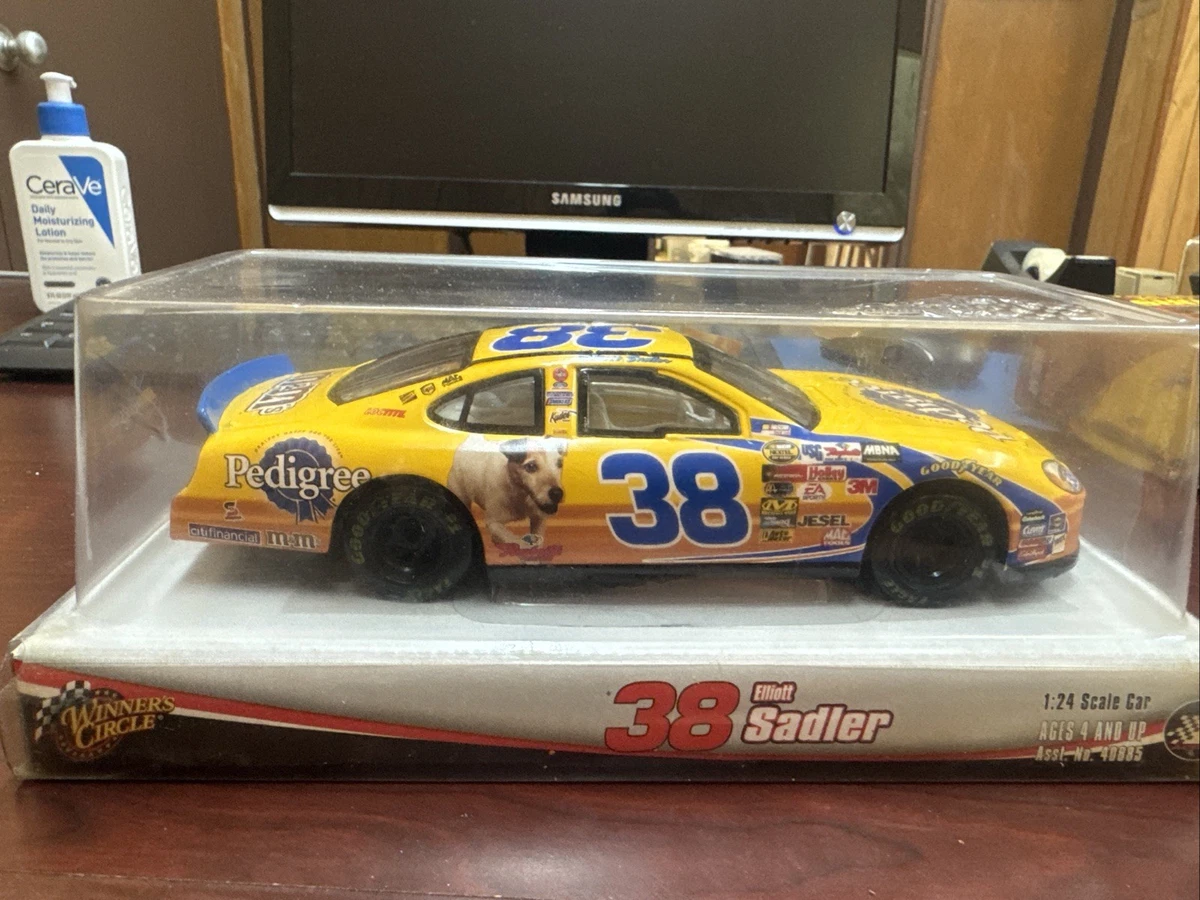 Elliott Sadler Diecast NASCAR 2006 Vehicle Year | Updated Oct 2026