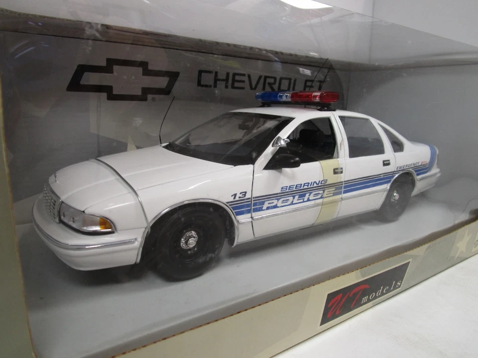 UT MODELS 1/18 WHITE 1996 CHEVY CAPRICE SEBRING POLICE NEW *READ* - Image 2 of 4