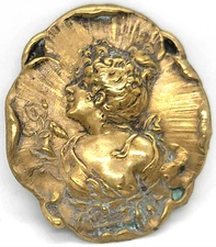 Art Nouveau Gibson Girl Cameo Brooch Pin Gold Tone Metal Repoussé  - VINTAGE
