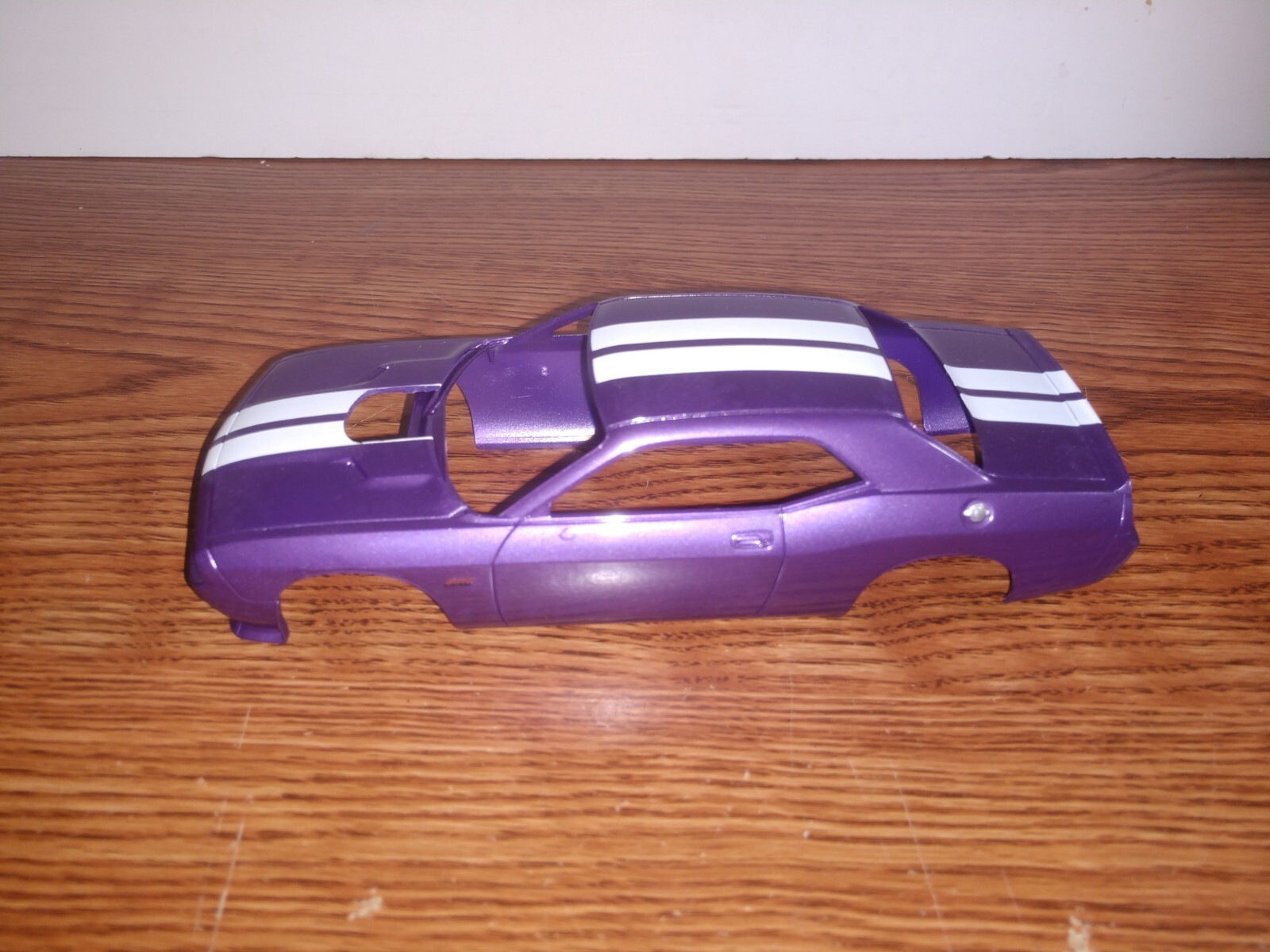 AMT Revell monogram 1/24 1/25 Challenger Junkyard plastic model Car