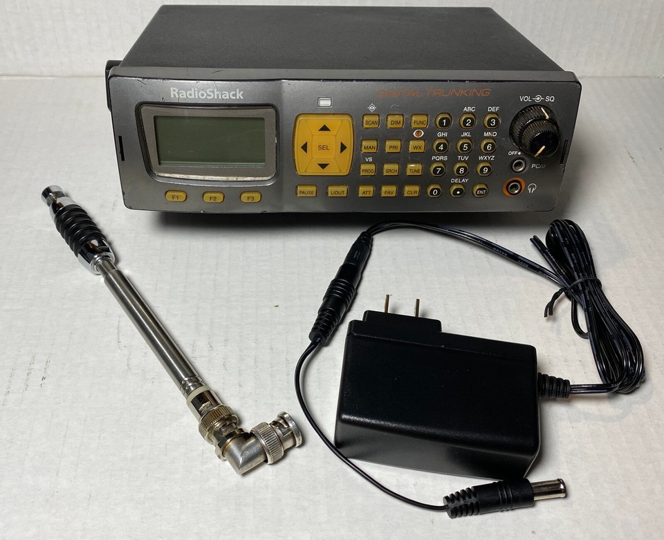 Radio Shack Pro197 Digital Trunking Scanner w/ Antenna & AC Adapter