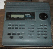 Roland  MC 50 MIDI Sequencer Micro Composer  WITH AFTER POWER SUPPLY