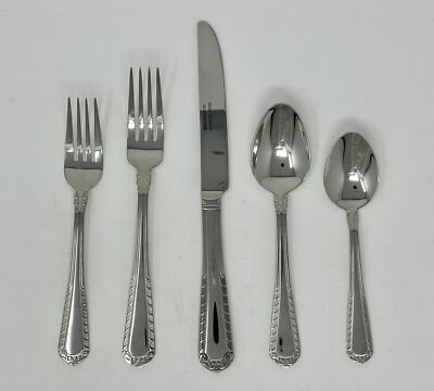 Reed & Barton Surrey 20 Piece Service for 4 Quality 18/10