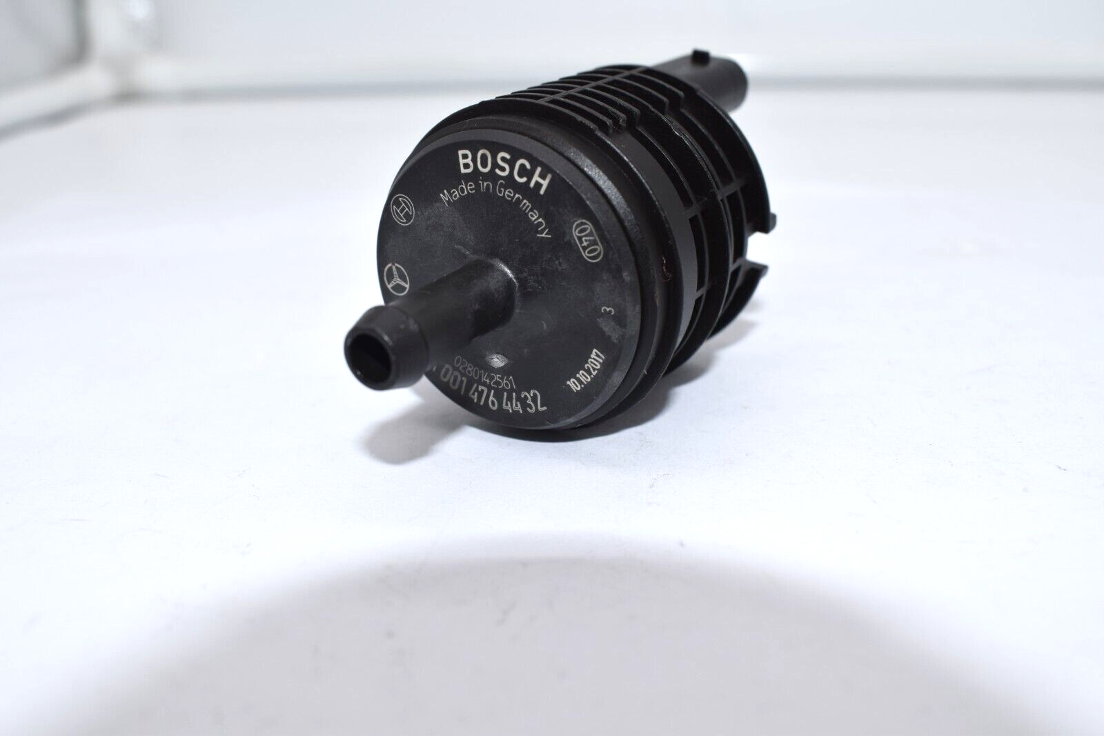 A0014764432 0280142561 Valve Vapor Purge Solenoid Canister for 