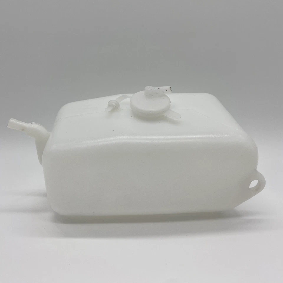 Резервуар охлаждающей жидкости бак для Isuzu Trooper 92-02 VehiCross 99-01 Acura SLX 96-99 - Изображение 2 из 4