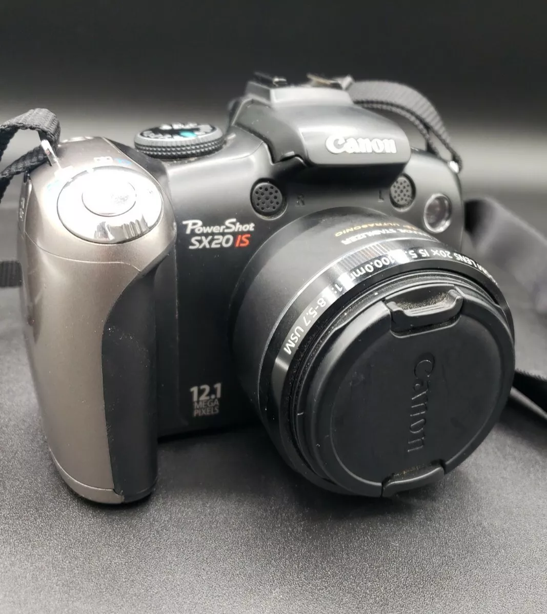 Canon PowerShot SX20 IS Digital Camera 12.1MP 20X Optical Zoom 8GB SD Card Video