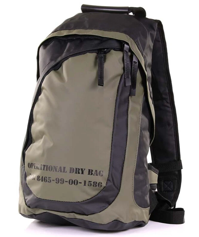 Borsa Zaino idrorepellente 23x13x40 verde e nera PVC robusta per escursioni