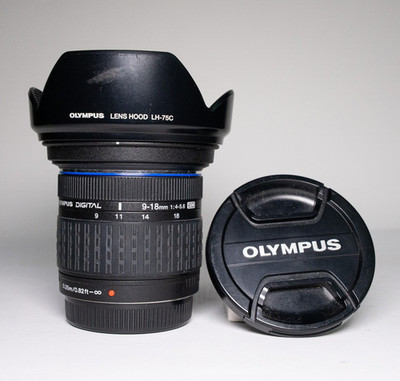 Olympus Zuiko Digital ED 9-18mm f/4,0-5,6  Weitwinkelobjektiv - Schwarz