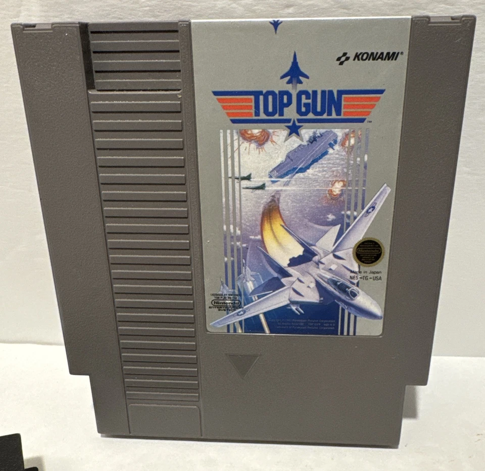 Top Gun (NES, 1987) Authentic Tested & Working Cartridge & Plastic Sleeve - Image 2 of 4