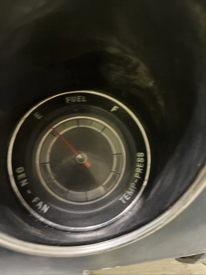 Cuadro de instrumentos automático 6 original GM 1965-1969 Chevy Corvair Monza Foto 3 de 4