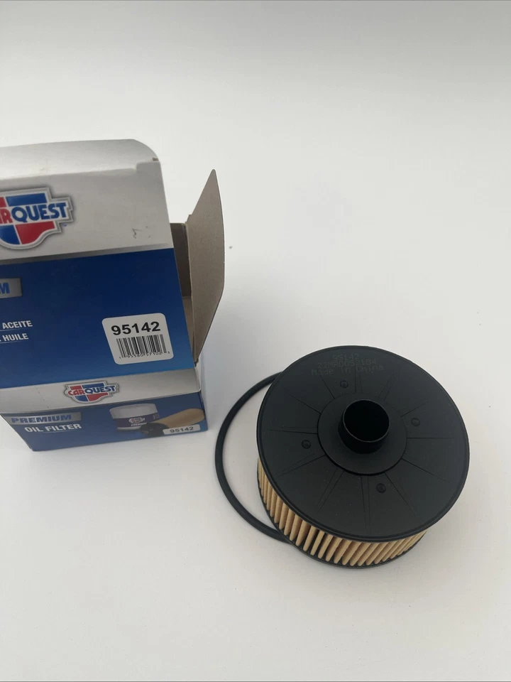 Carquest Premium Oil Filter: 95142 - Image 3 of 4