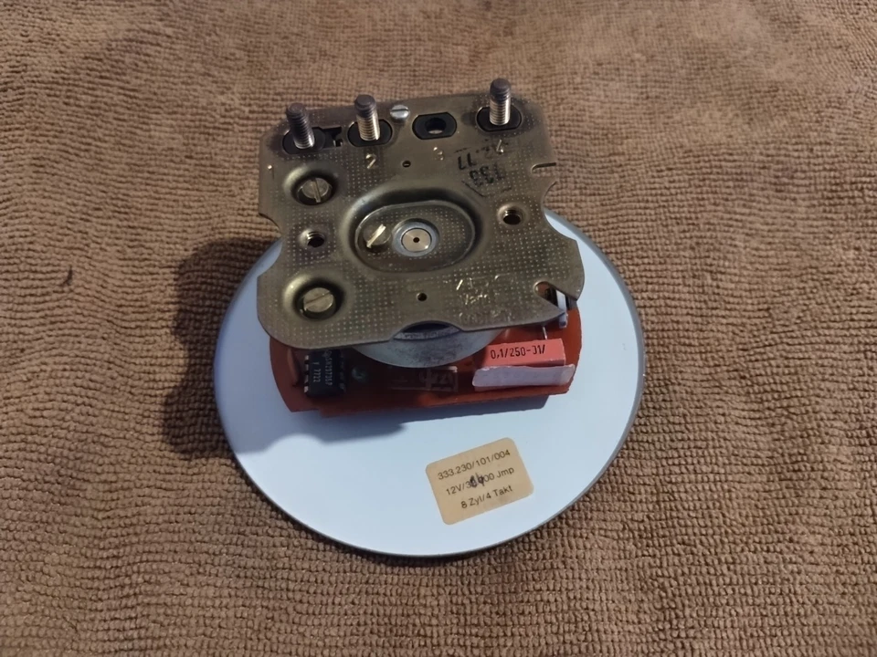 Velocímetro Porsche 928 para reparación Foto 3 de 4