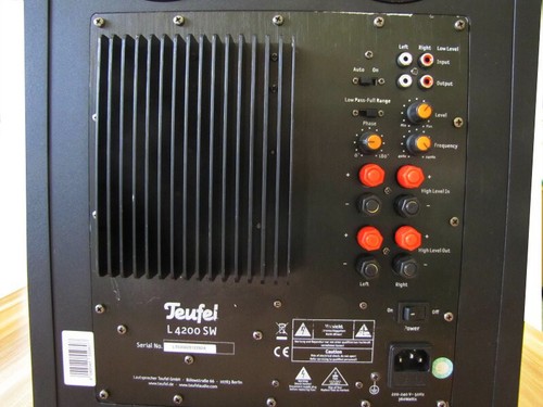 Teufel L4200 SW 360W Aktiv Subwoofer 300-mm-Tieftöner - Bild 5 von 6