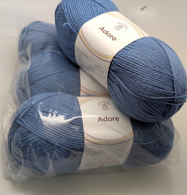 4 Matched Universal Adore 55% Superwash Merino/45% Acrylic 100g/273yd 124 Denim