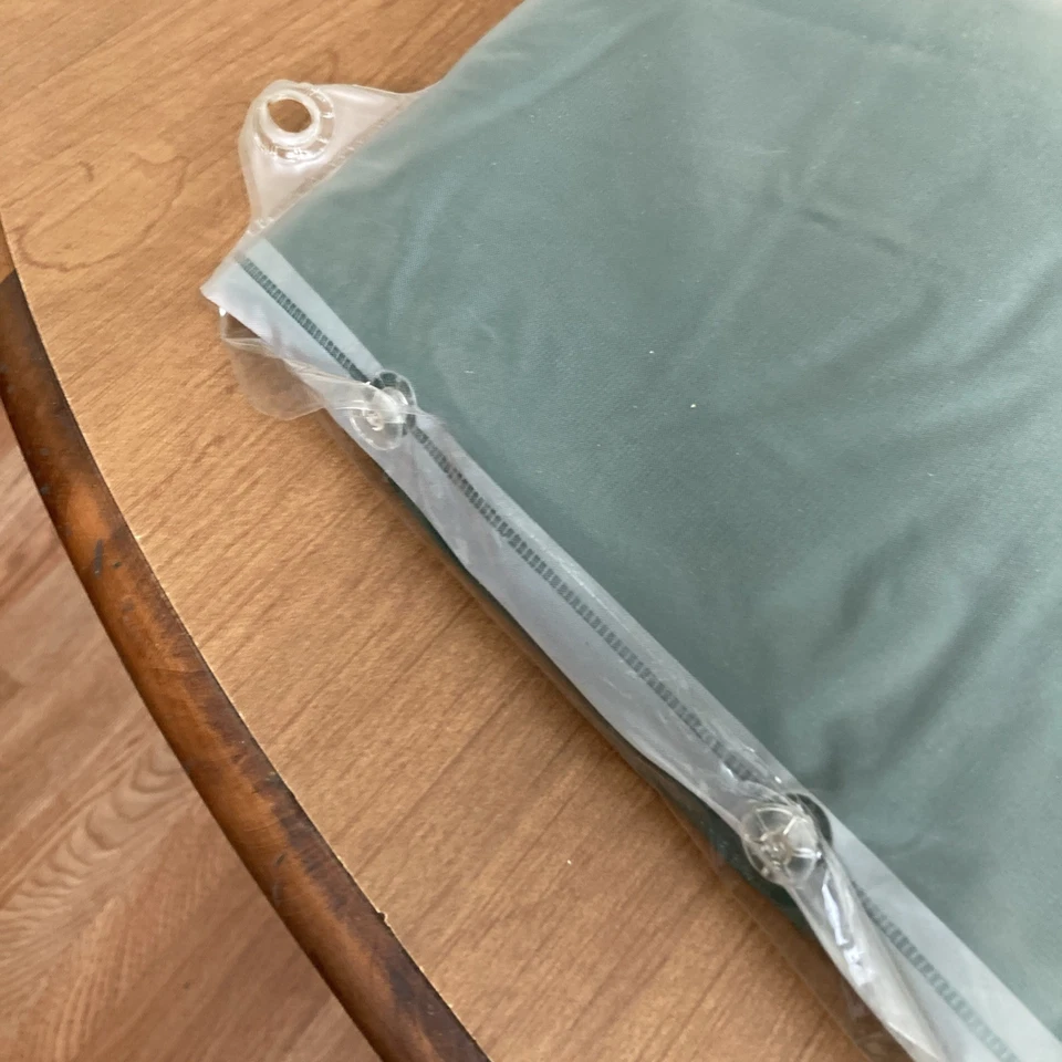 Cubierta de silla de resina de 4 pilas de vinilo - protección verde para patio exterior Foto 2 de 4