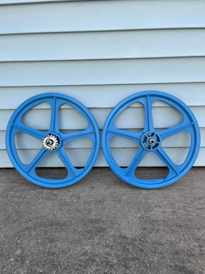 Llantas Tuff Aqua Teal Skyway 20 pulgadas llantas cargadores BMX nuevas 5 radios Maui GT rueda libre Foto 2 de 4