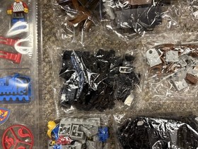 + Lego Legoland Castle System 6085 Black Monarch's Castle Set New Opened Box