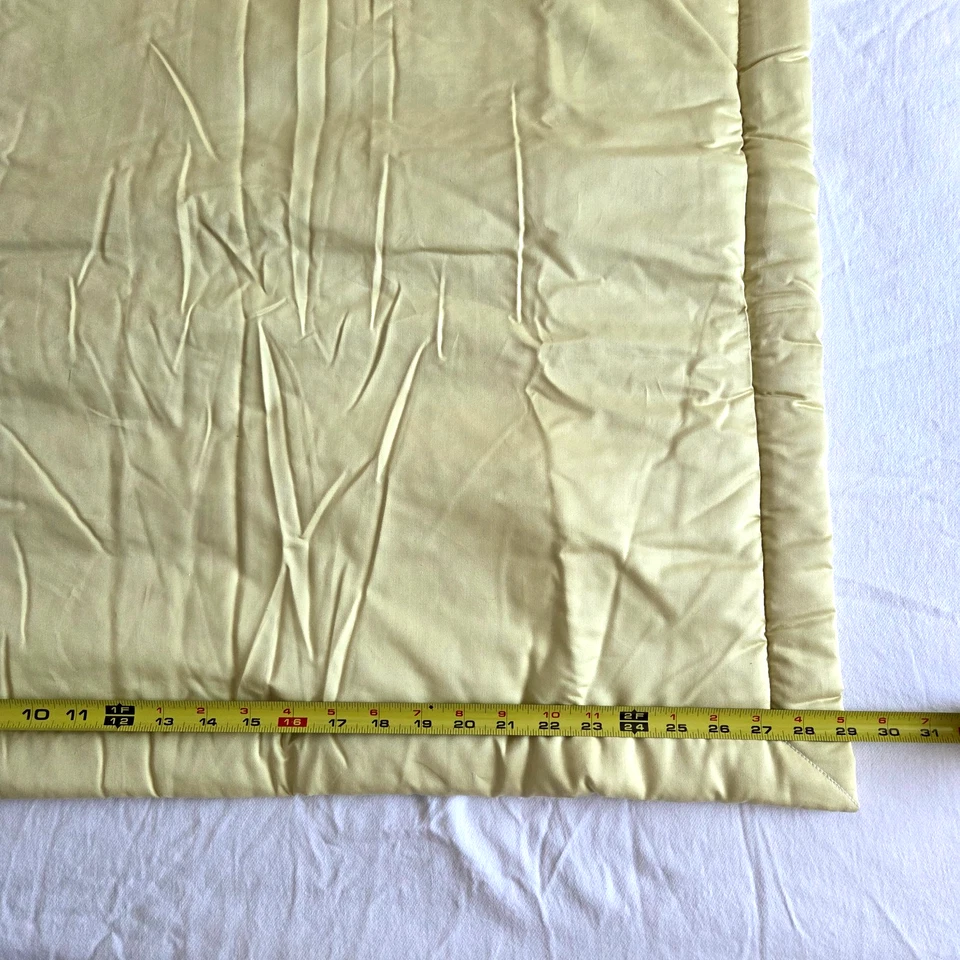 Almohada acolchada amarilla pálida Hotel Collection falsa casa de campo moderna 30x30 Foto 4 de 4