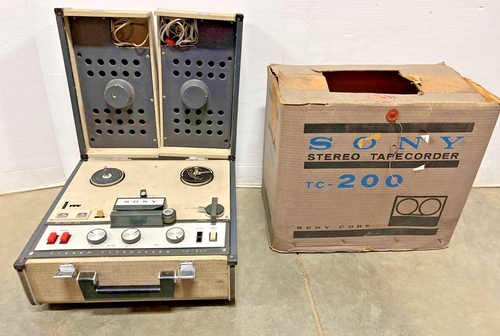 Vintage Sony TC-200 Stereo Tape Recorder Reel To Reel with Speakers