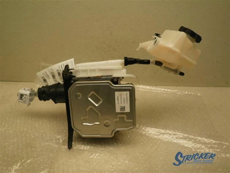 XT4 2021 Anti-Lock Brake Part 1116910 | eBay 