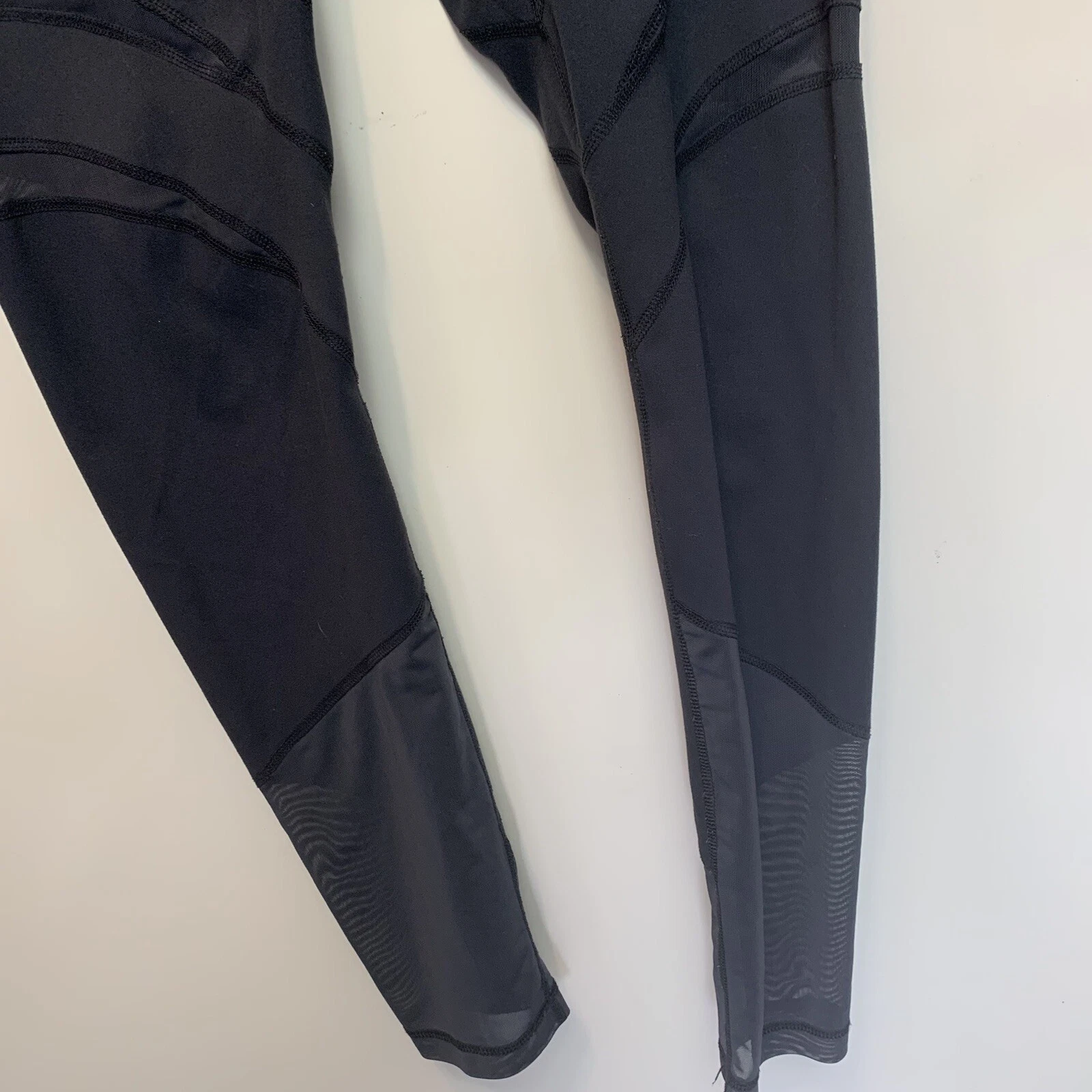 yogalicious athletic mesh details leggings