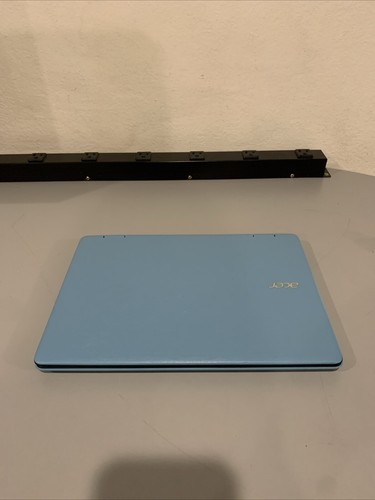 Acer Spin 1 SP111-31-C2W3 Touchscreen Convertible Laptop Needs Battery - Picture 4 of 11