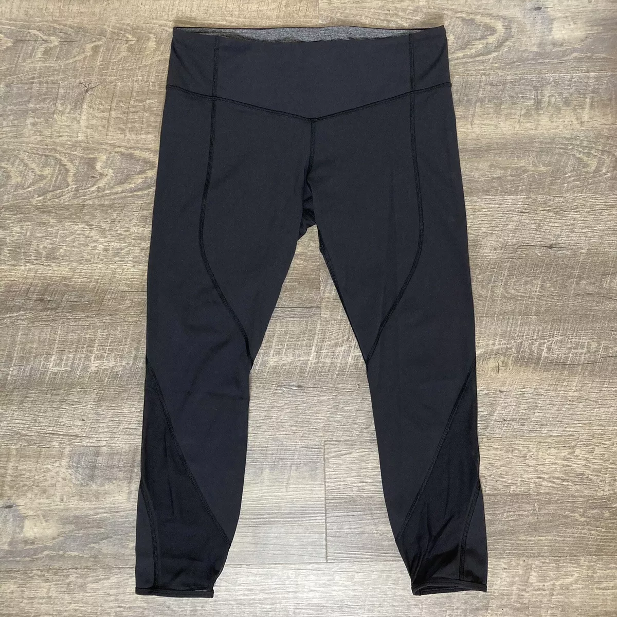 Lululemon Mesh Calf Leggings Black With Zip Stash Pocket Womens Size 10