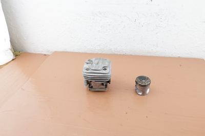 #ad McCulloch MS40 Chainsaw OEM Cylinder amp; Piston $18.99