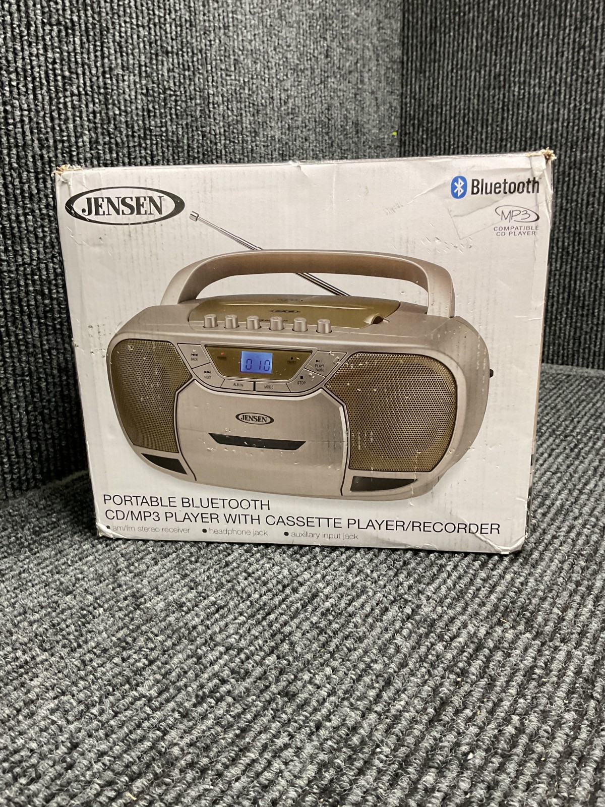 Jensen CD590C Bluetooth Boombox CD Cassette Recorder AM/FM (