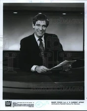 1988 Press Photo Maury Povich hosts "A Current Affair," on Fox. - pip18616