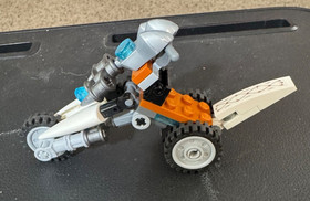 LEGO 70143  Chima Sir Fangar's Sabre-Tooth Walker 100% Complete w/Manuals & Figs