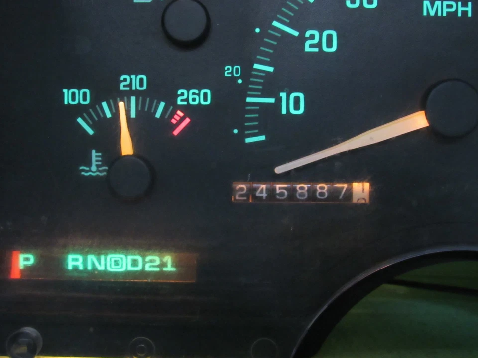 92-93 C/K 卡车 SUBURBAN YUKON 仪器仪表盘 SPEEDO 245k REBUILT 1786 — 第 4/4 张图片