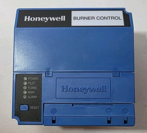 Honeywell RM7896C1010 On-Off Primary Burner Control w/ Pre & Post Purge