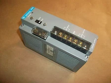 Gould Modicon PLC Power Supply P001  NEW