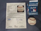 HANK AARON SINGLE SIGNED OFFICIAL MLB AUTOGRAPHED BASEBALL JSA LOA