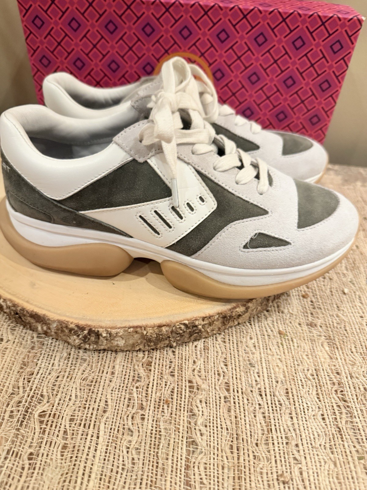 Tory Burch Sport bubble lace up Sneakers Women’s Ivory & Khaki Size 7.5 thumbnail 8