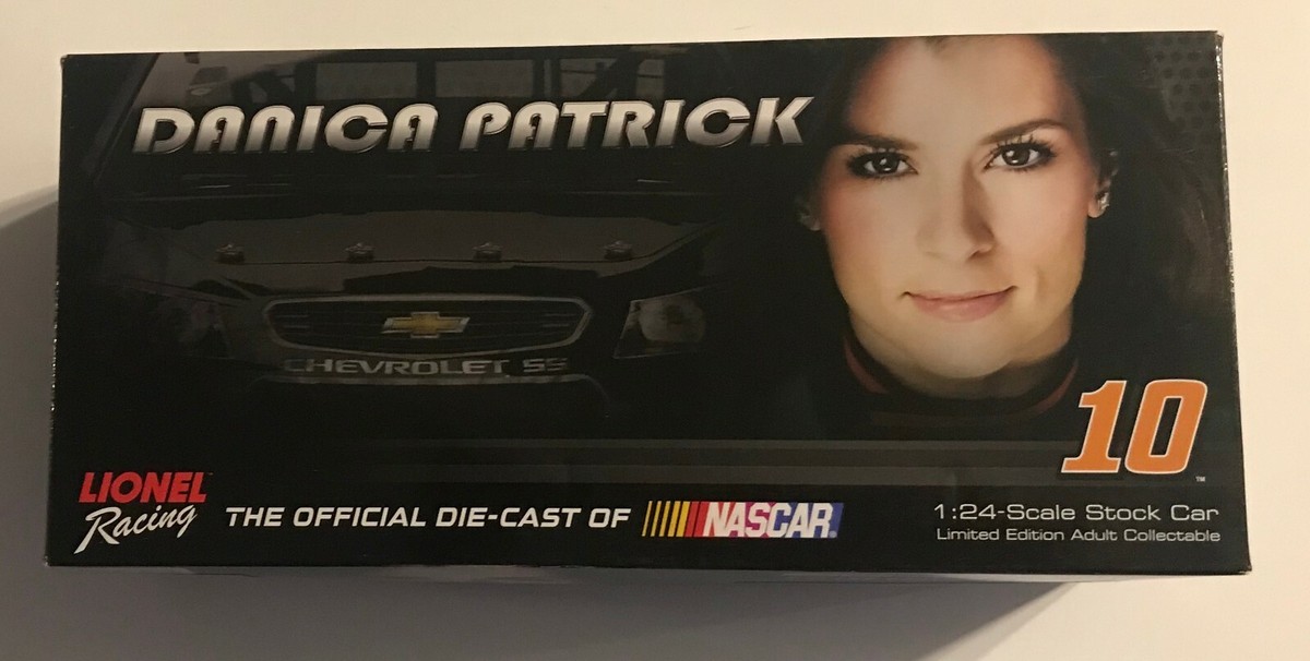 ミニカー Danica Patrick #10 GoDaddy NASCAR 1:24 $_57.JPG?set_id=8800005007