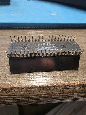 Intellivision STIC Graphics Chip   Original OEM Part   Untested   Pins Straight
