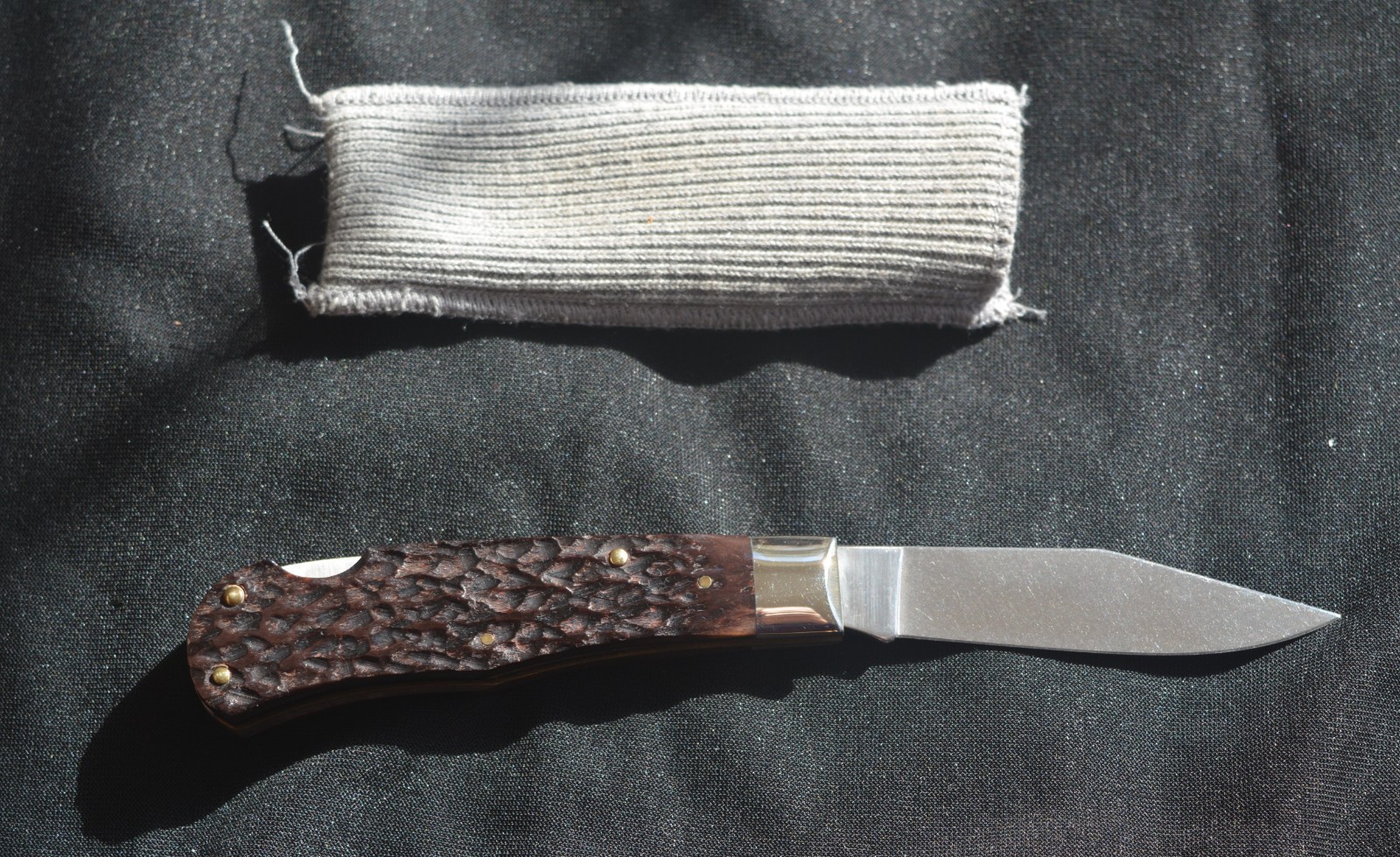 Camillus USA Locking Bullet Knife Remington 44 Magnum 7 3/4”