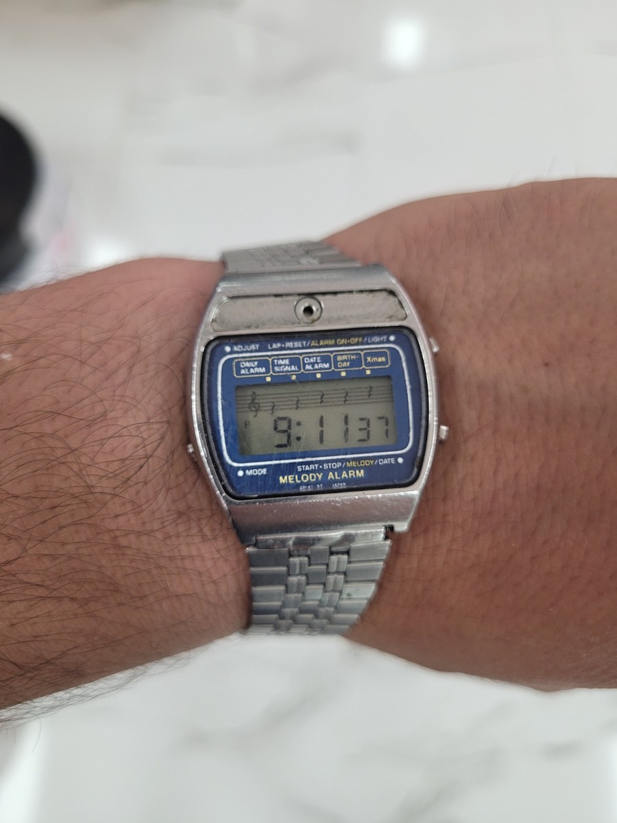 激レア CASIO MELODY ALARM デジタル 腕時計 H104 不動 RARE Vintage 1980 Casio H104 Digital Melody Alarm Watch