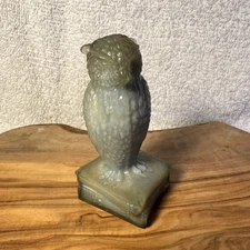 VINTAGE DEGENHART URANIUM GLASS OWL Olive Green Slag CADMIUM RARE GLOWS