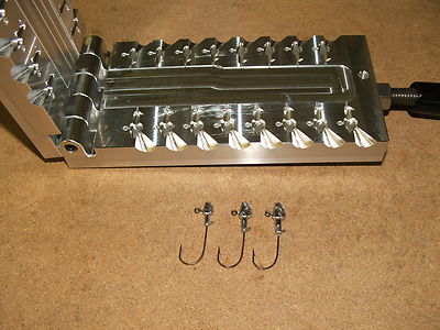 eagle claw gold hooks