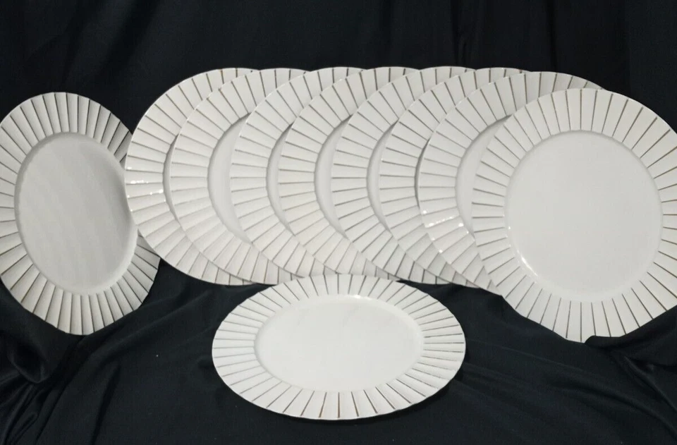 Juego de 10 platos charter de plástico blanco/oro Foto 3 de 4