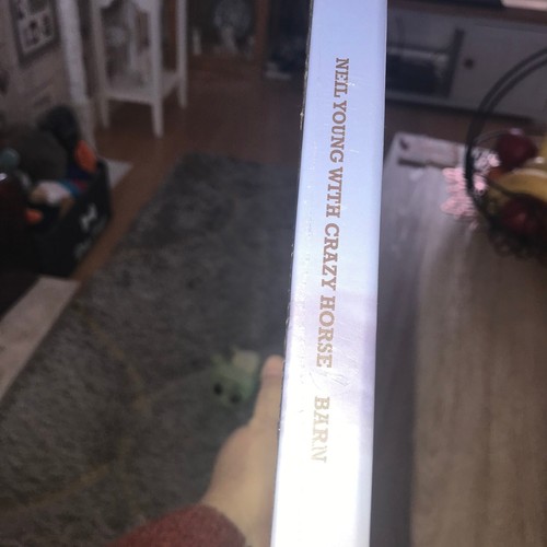Neil Young and Crazy Horse Barn Box Set new and sealed in Original Cellophane - Picture 5 of 5
