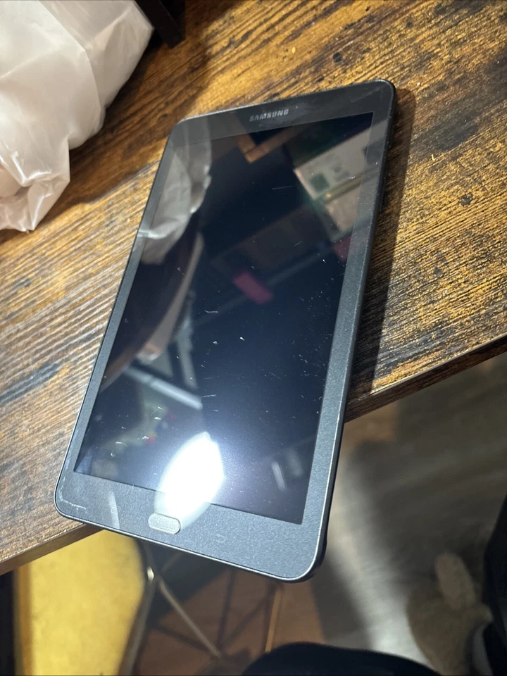 Tablet Samsung AT&T SM-T377A (SOLO PARA REPUESTOS) Foto 2 de 4