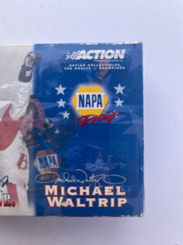 2001 Action Dale Earnhardt Jr./Michael Waltrip 1:64 Stockautos in einer Dose - Bild 2 von 11